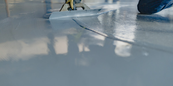 Pintar Fachadas de Naves Industriales, Fábricas y Almacenes en Barcelona · Pavimentos para Pintado de Parkings