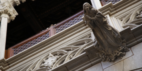 Rehabilitación y Restauración de Fachadas Sant Salvador de Guardiola · Pinturas minerales o transpirables para conservar estética original